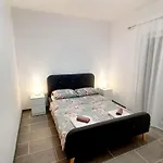 Apartment Tonka *